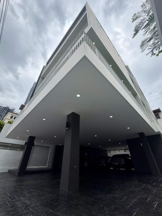 ภายนอก 007 - Facade / ภายนอก