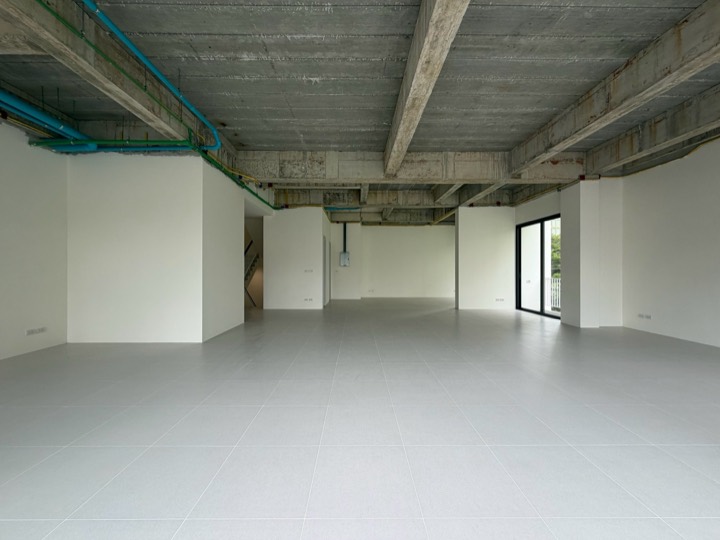 พื้นที่เปิดโล่ง 054 - Open floors / circulation