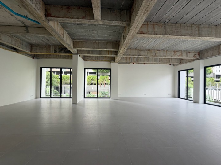 พื้นที่เปิดโล่ง 058 - Open floors / circulation