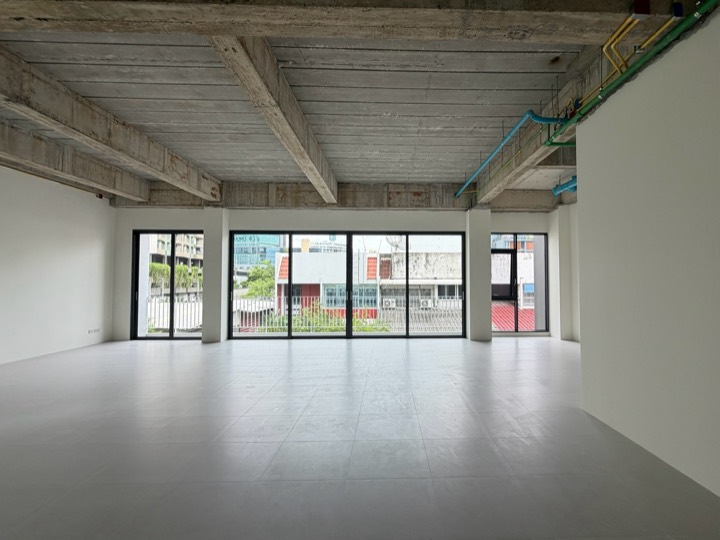 พื้นที่เปิดโล่ง 059 - Open floors / circulation
